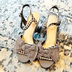 •SOLD• sam edelman gingham sandals // size 9